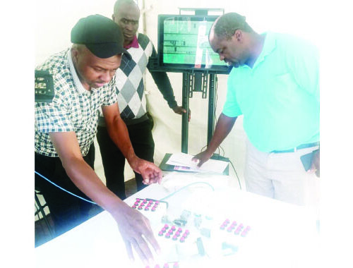 UZ Computer Science students showcase their wireless rail prototype design at the UZ Research Innovation & Industrialisation Week